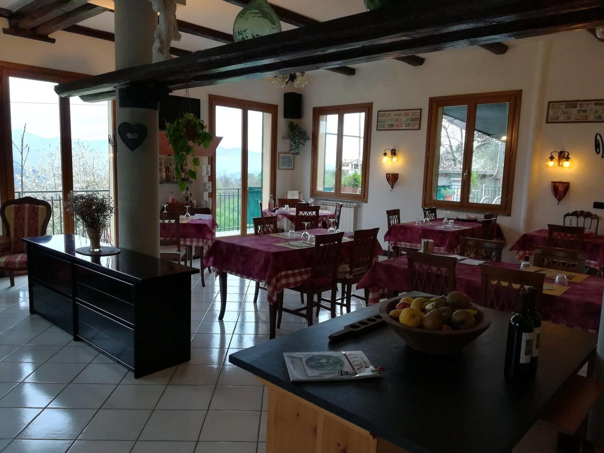 Locanda Primo Sole Leivi Bagian luar foto